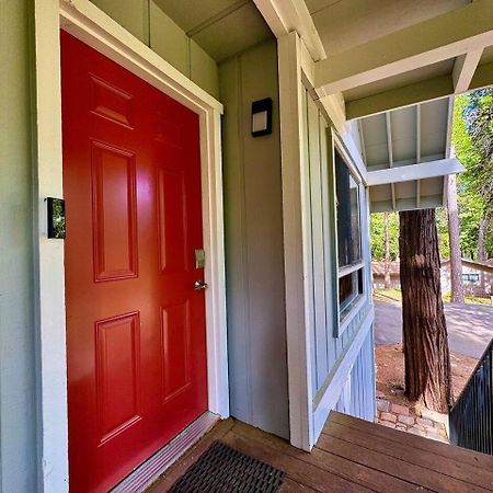 Cabin In The Trees-Game Room Pollock Pines Extérieur photo