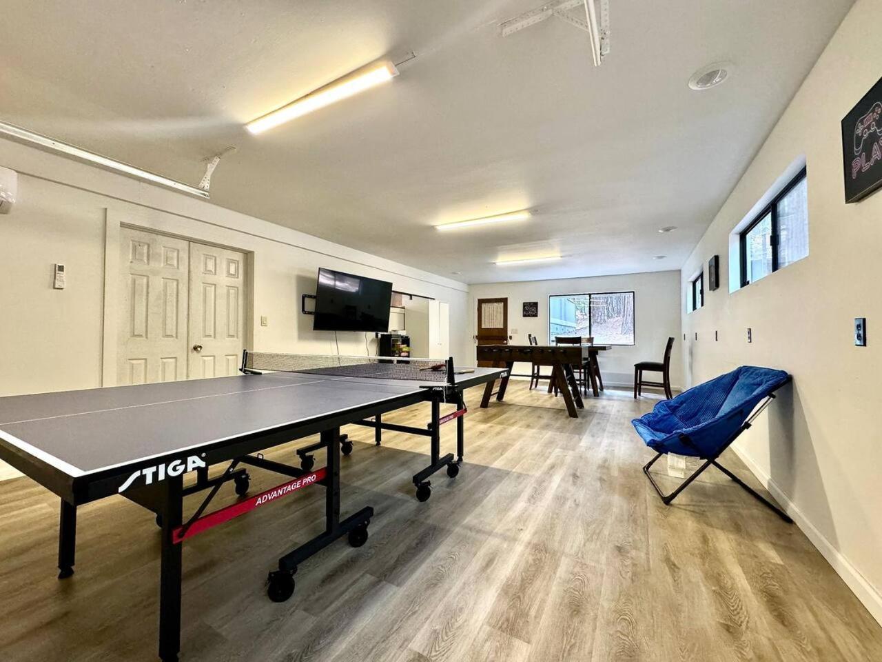 Cabin In The Trees-Game Room Pollock Pines Extérieur photo