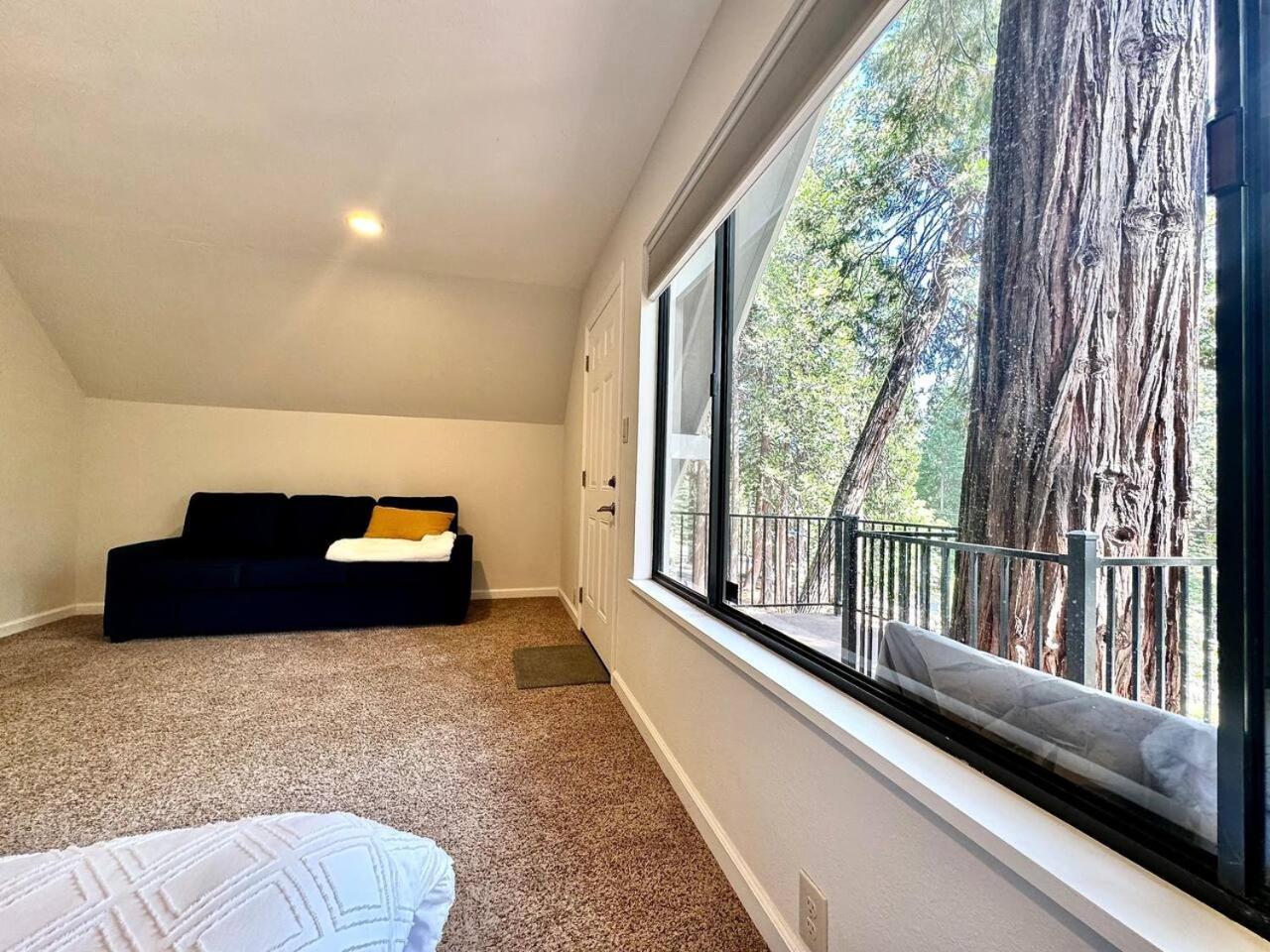 Cabin In The Trees-Game Room Pollock Pines Extérieur photo